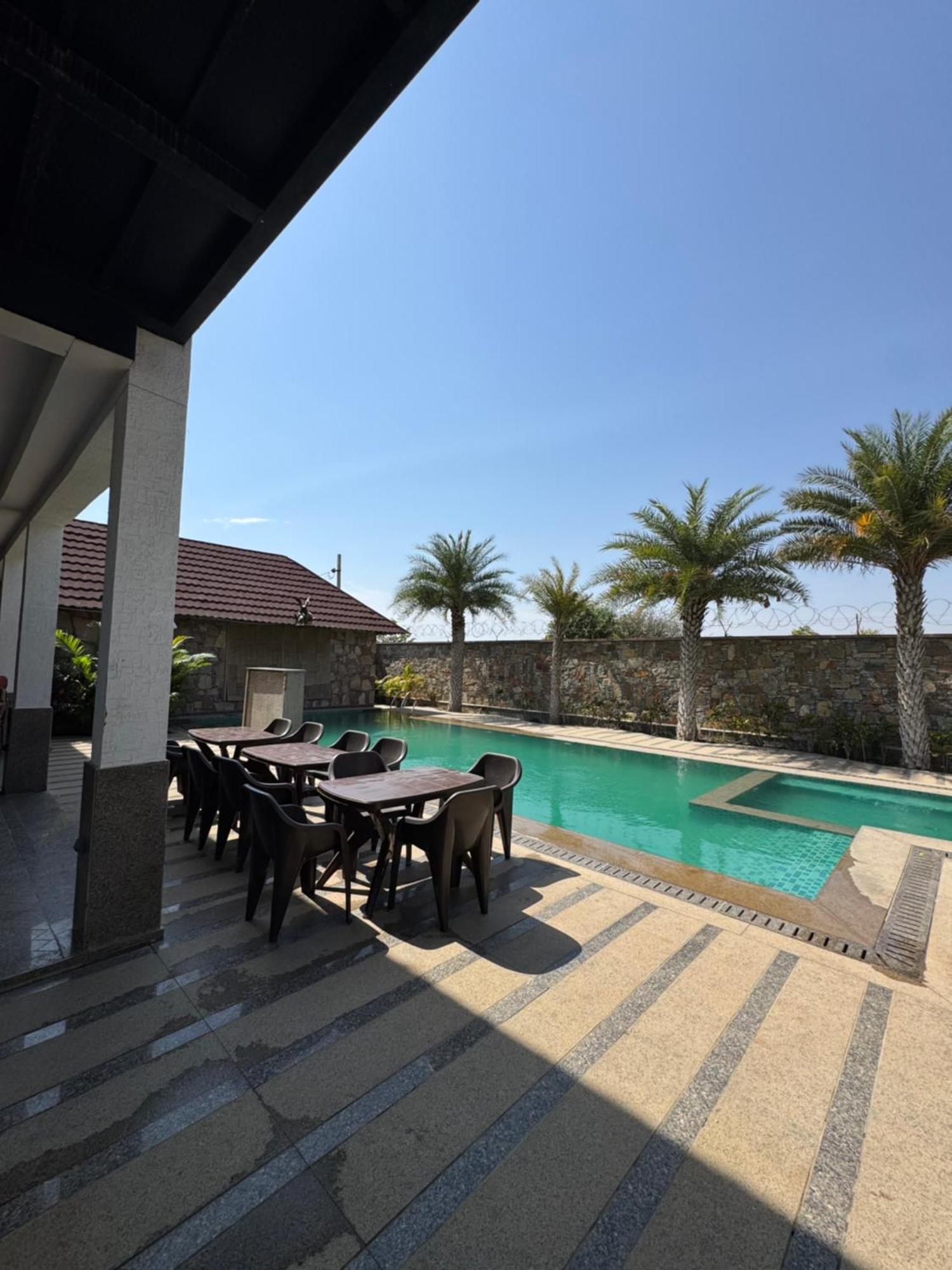 Sukoon Resort พุชการ์ ภายนอก รูปภาพ